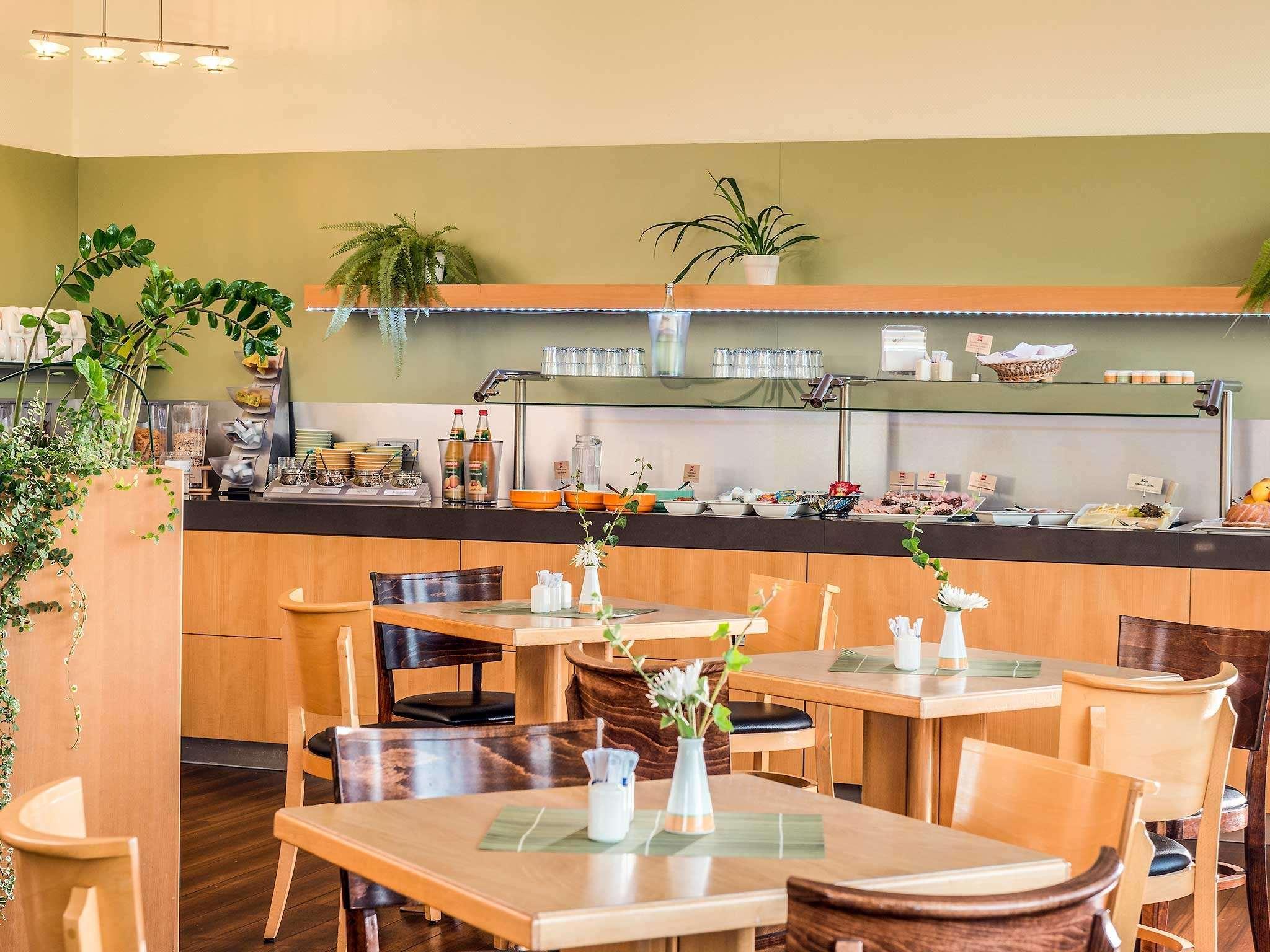 Ibis Hotel Eisenach Restaurang bild