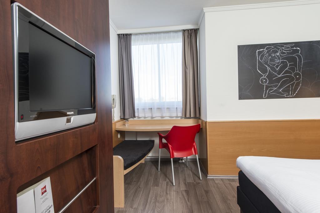 Ibis Hotel Eisenach Rum bild